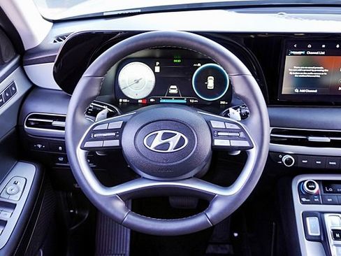 Used 2025 Hyundai Palisade SEL image 22
