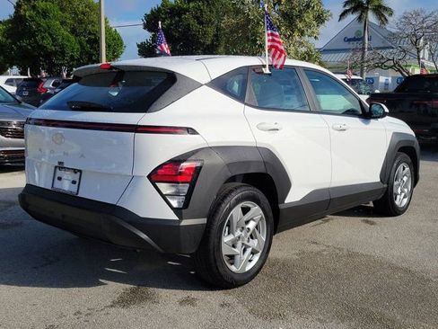 Certified 2026 Hyundai Kona SE FWD image 4
