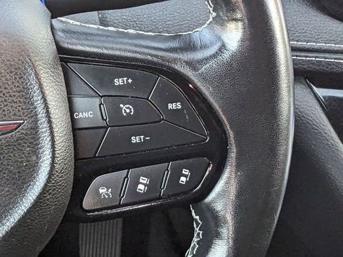 Certified 2021 Chrysler Pacifica Touring-L w/ S Appearance Package image 16