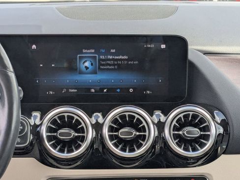 Certified 2023 Mercedes-Benz GLA 250 GLA 250 w/ Premium Package image 5