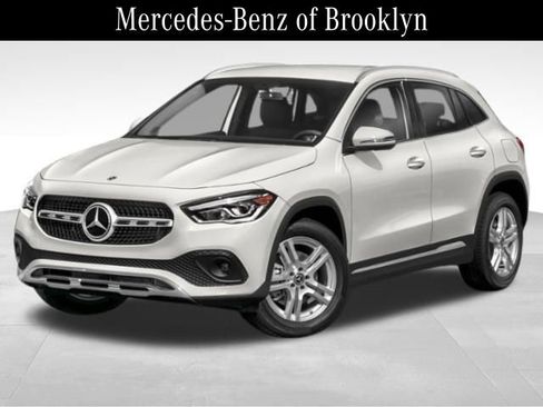 Used 2023 Mercedes-Benz GLA 250 4MATIC image 1