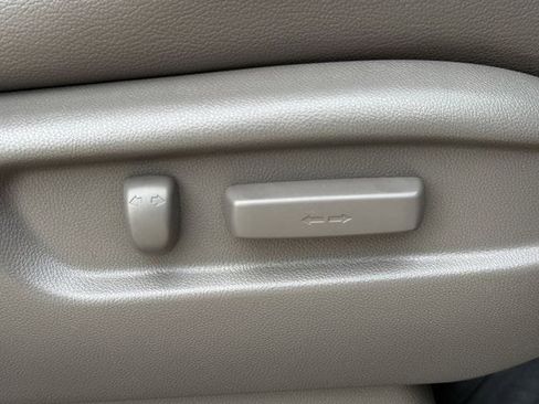 Used 2011 Honda Odyssey Touring image 31