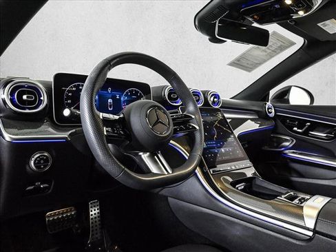 Certified 2025 Mercedes-Benz CLE 300 4MATIC Cabriolet image 10