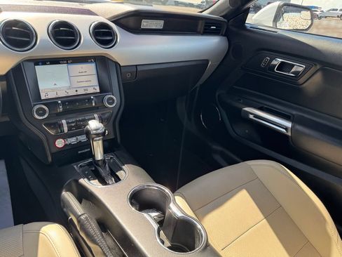 Used 2017 Ford Mustang GT Premium RWD image 24