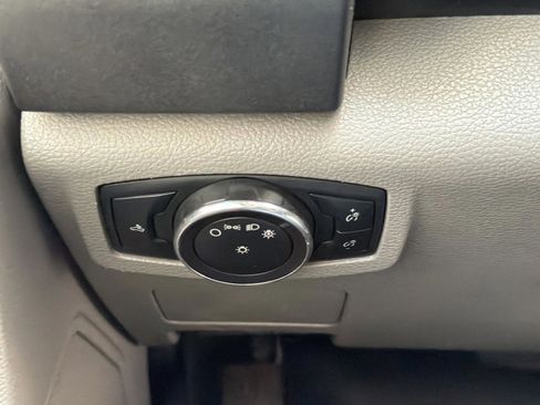 Used 2019 Ford F350 XL w/ Power Equipment Group AWD/4WD image 12