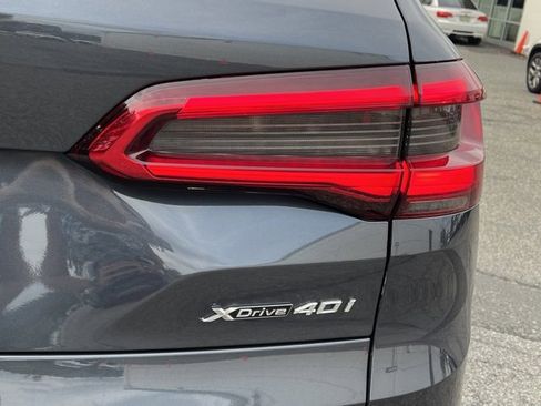 Used 2020 BMW X5 xDrive40i w/ Premium Package image 28