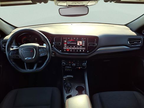 Used 2025 Dodge Durango GT image 11
