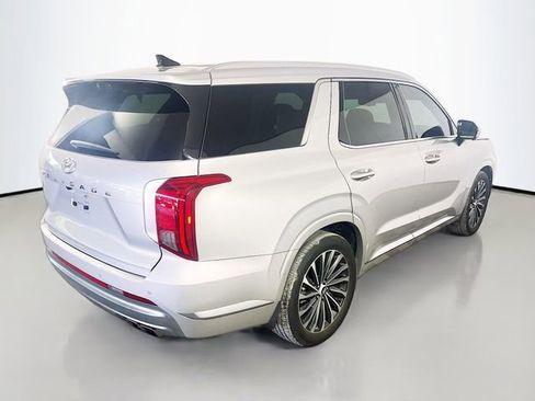 Used 2024 Hyundai Palisade Calligraphy FWD image 8