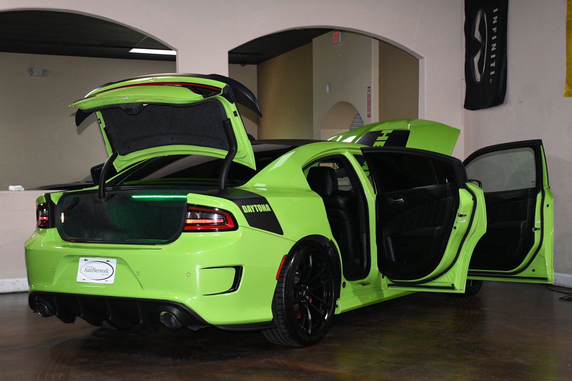 Used 2023 Dodge Charger Scat Pack w/ Daytona Edition Group RWD image 91