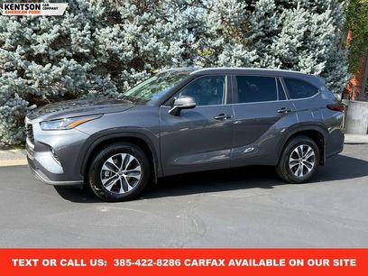 Used 2025 Toyota Highlander XLE