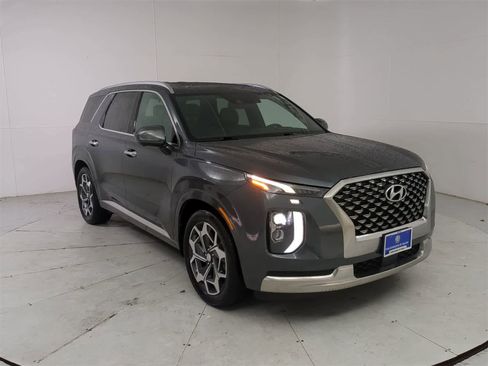 Used 2022 Hyundai Palisade Calligraphy image 8