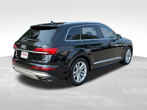 Used 2025 Audi Q7 3.0T Premium Plus w/ Premium Plus Package AWD/4WD image 8