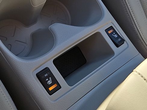 Certified 2022 Nissan Rogue Sport SL w/ Premium Package image 25