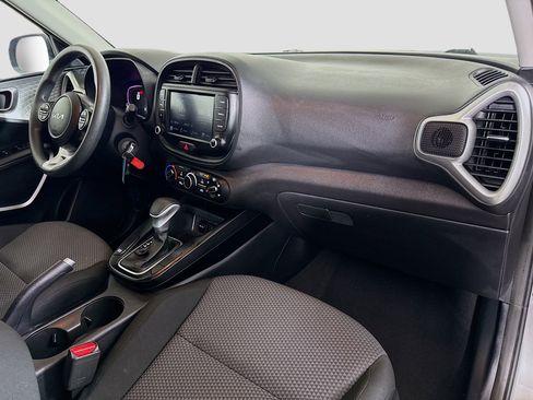 Used 2023 Kia Soul LX w/ Option Group 015 FWD image 29