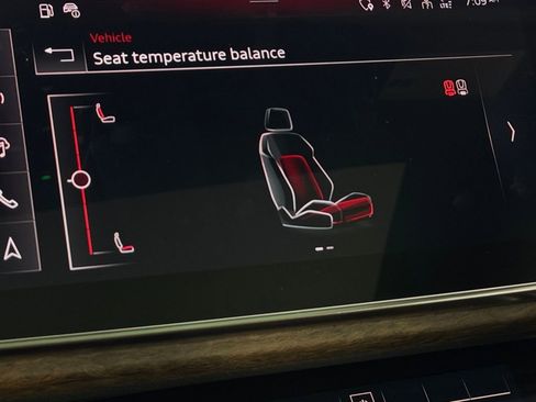 Used 2025 Audi Q7 3.0T Premium Plus w/ Premium Plus Package image 16