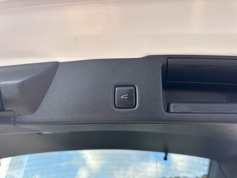 Used 2023 Ford Escape ST-Line Select w/ Tech Pack #2 image 31