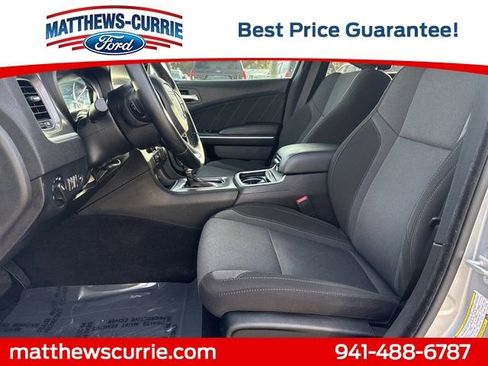 Used 2020 Dodge Charger SXT image 9