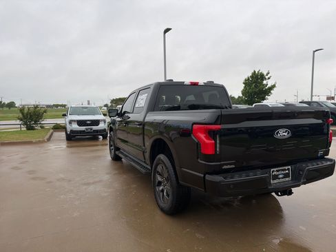 New 2025 Ford F150 Lightning Flash AWD/4WD image 3