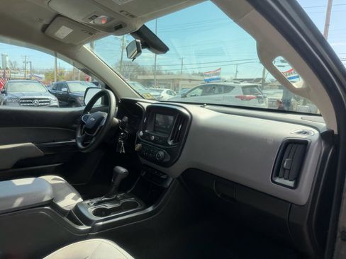 Used 2018 Chevrolet Colorado W/T w/ WT Convenience Package image 21