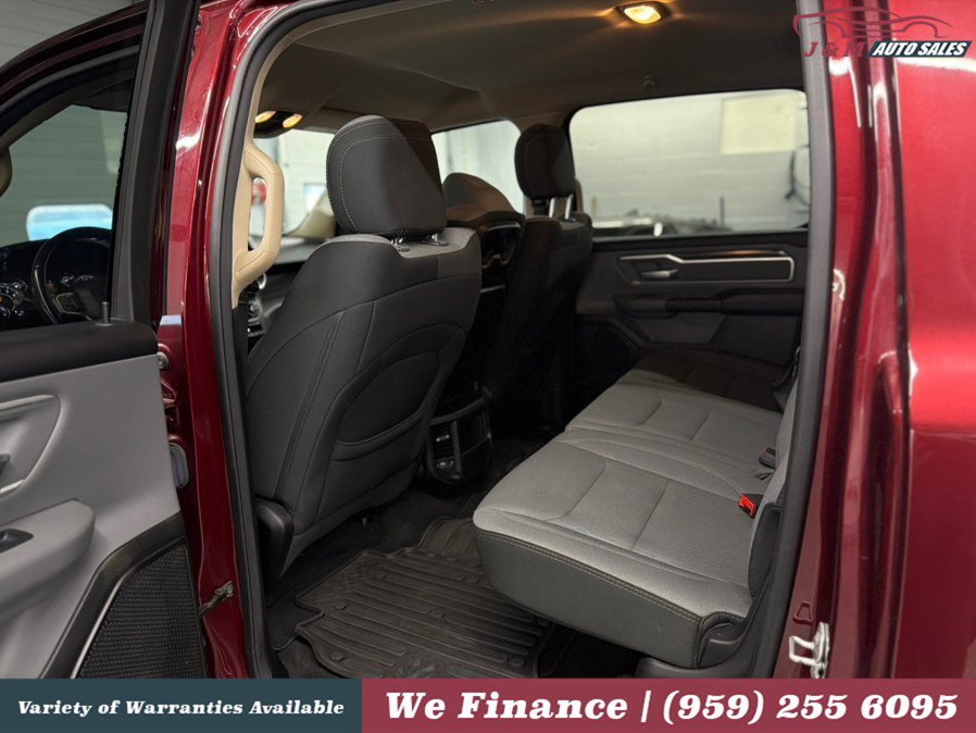 Used 2020 RAM 1500 Big Horn AWD/4WD image 32