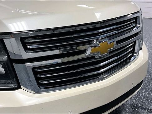 Used 2015 Chevrolet Tahoe LTZ AWD/4WD image 31