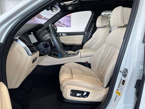 Used 2022 BMW X5 sDrive40i RWD image 17