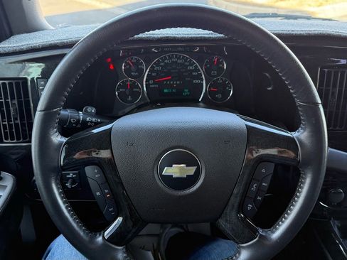 Used 2023 Chevrolet Express 2500 image 49