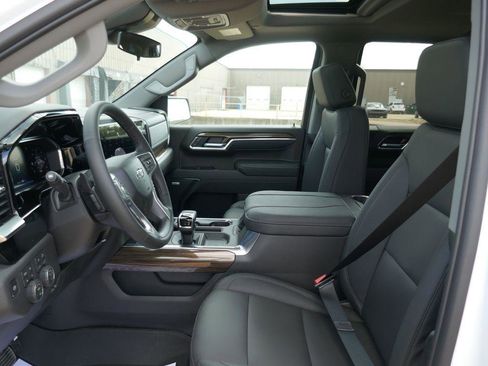 New 2026 Chevrolet Silverado 1500 LT Trail Boss w/ LT Trail Boss Premium Package AWD/4WD image 17