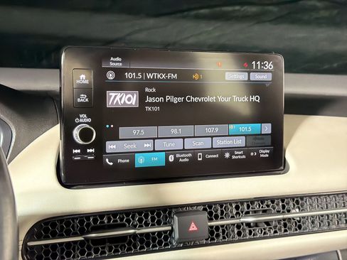 Used 2023 Honda HR-V EX-L image 24