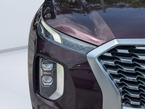 Used 2021 Hyundai Palisade Limited FWD image 9