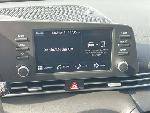 New 2026 Hyundai Elantra SE FWD image 11