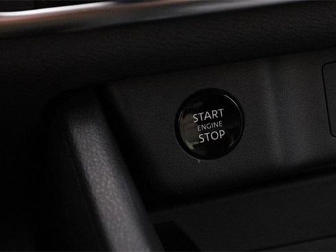 Certified 2024 Nissan Rogue SV image 42