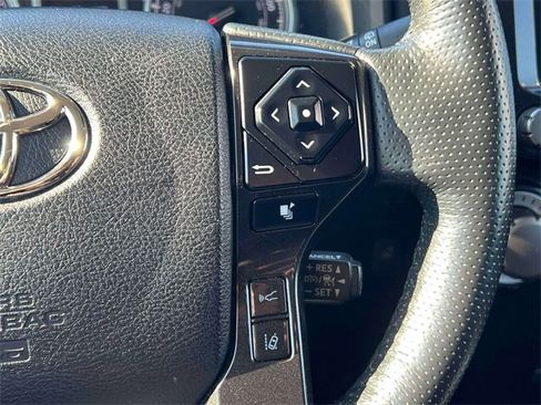 Certified 2023 Toyota 4Runner TRD Off-Road Premium image 27