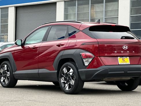 Used 2024 Hyundai Kona SEL image 6
