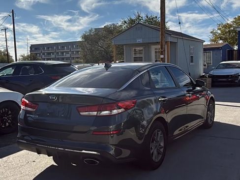 Used 2020 Kia Optima LX image 5