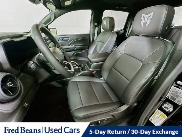 Used 2026 Chevrolet Colorado Trail Boss AWD/4WD image 26