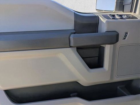 Used 2019 Ford F150 XL w/ Equipment Group 101A Mid image 10