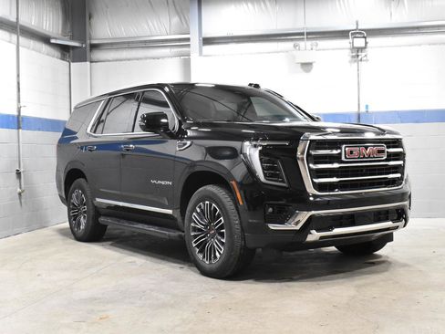 Used 2025 GMC Yukon Elevation AWD/4WD image 30