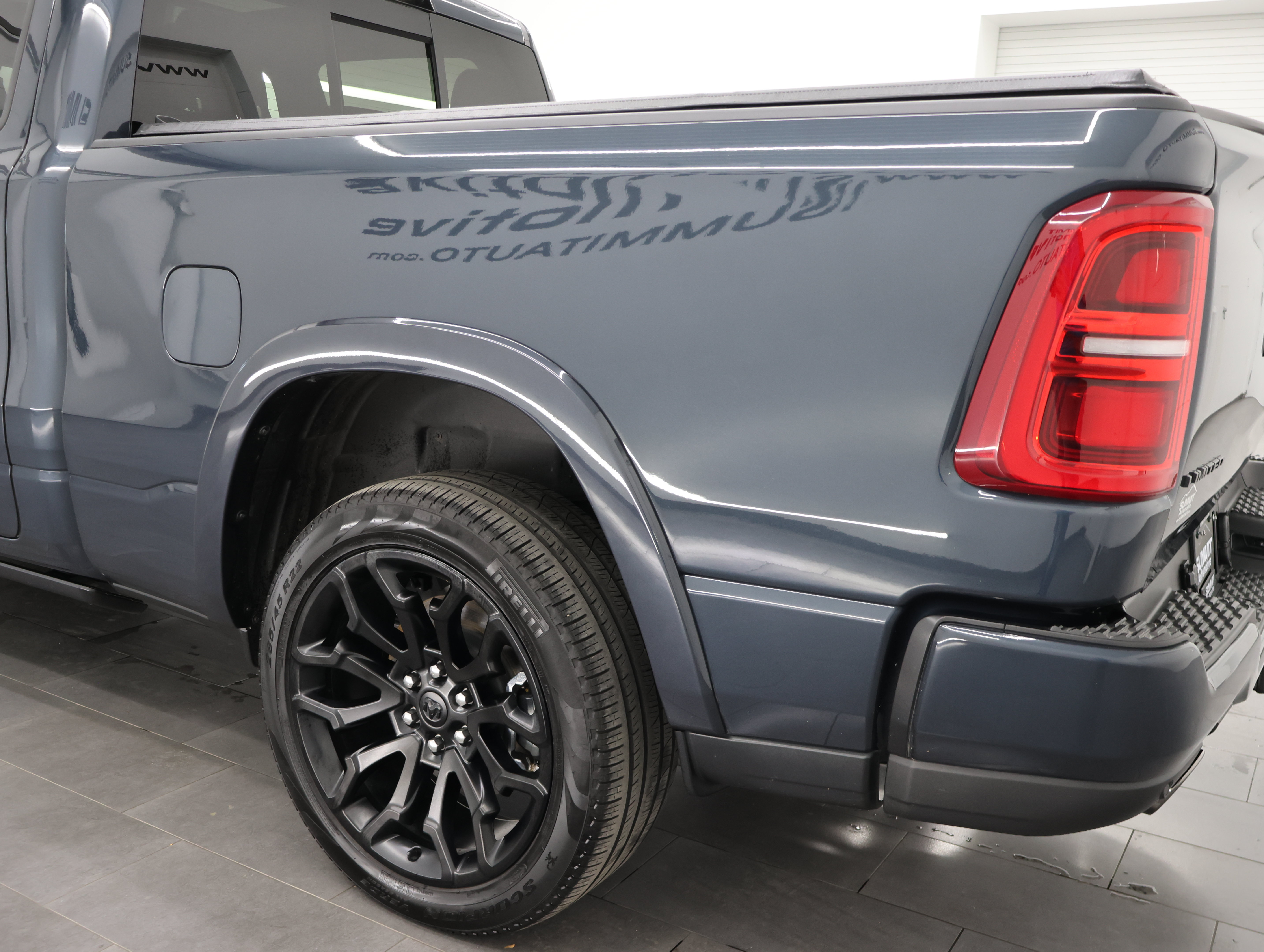 Used 2026 RAM 1500 Limited AWD/4WD image 34