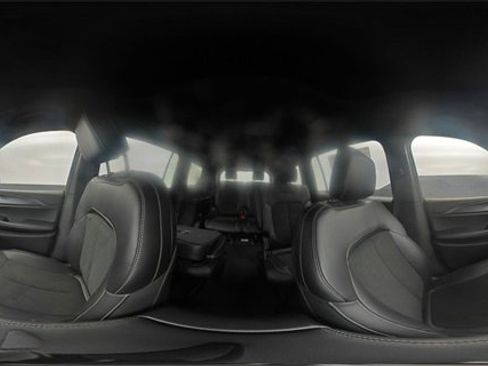 New 2025 Jeep Grand Cherokee L Altitude image 32