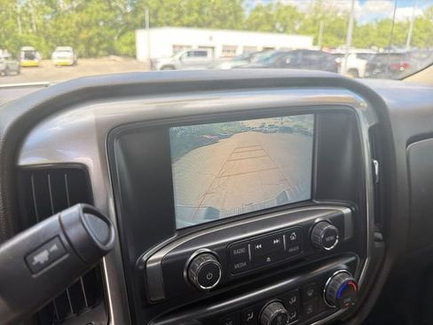 Used 2018 Chevrolet Silverado 1500 LT w/ All Star Edition AWD/4WD image 23