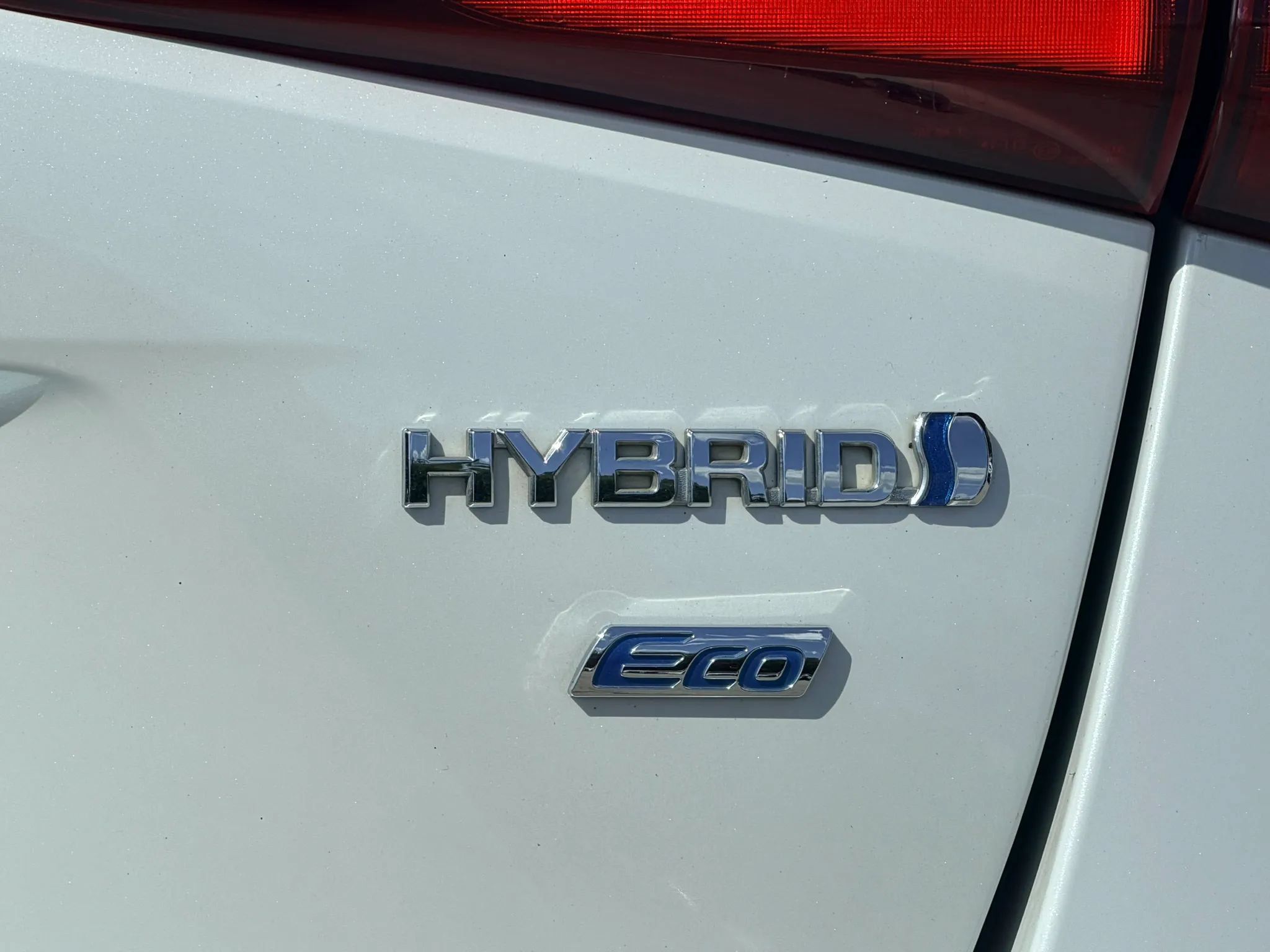 Used 2022 Toyota Prius L Eco FWD image 6