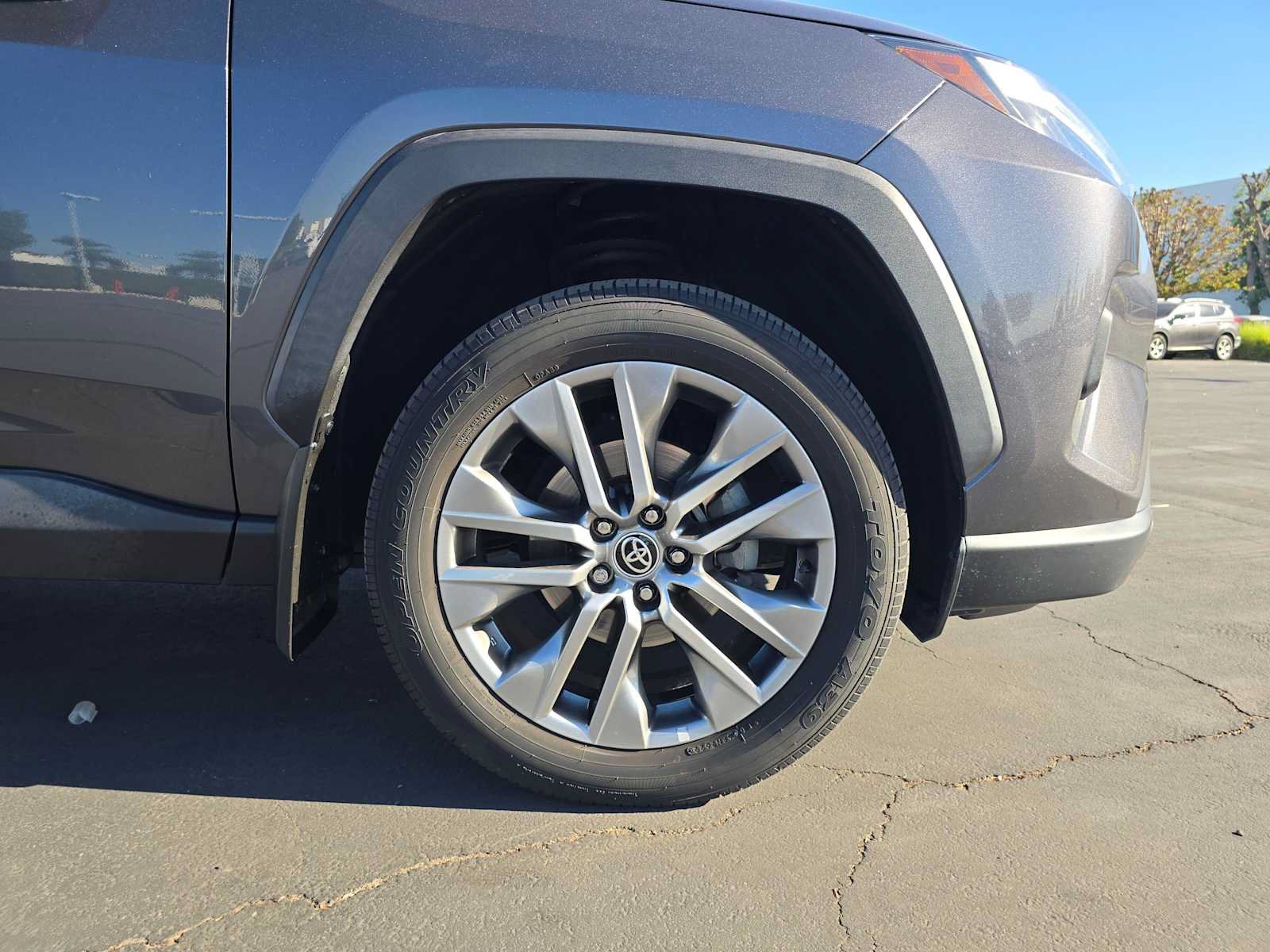Certified 2022 Toyota RAV4 XLE Premium FWD image 6