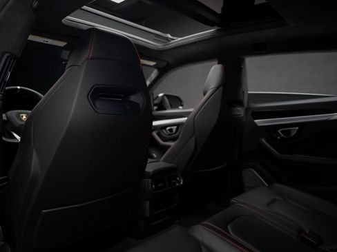 Used 2019 Lamborghini Urus AWD/4WD image 69