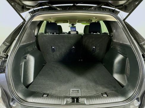 Certified 2020 Ford Escape SE image 31