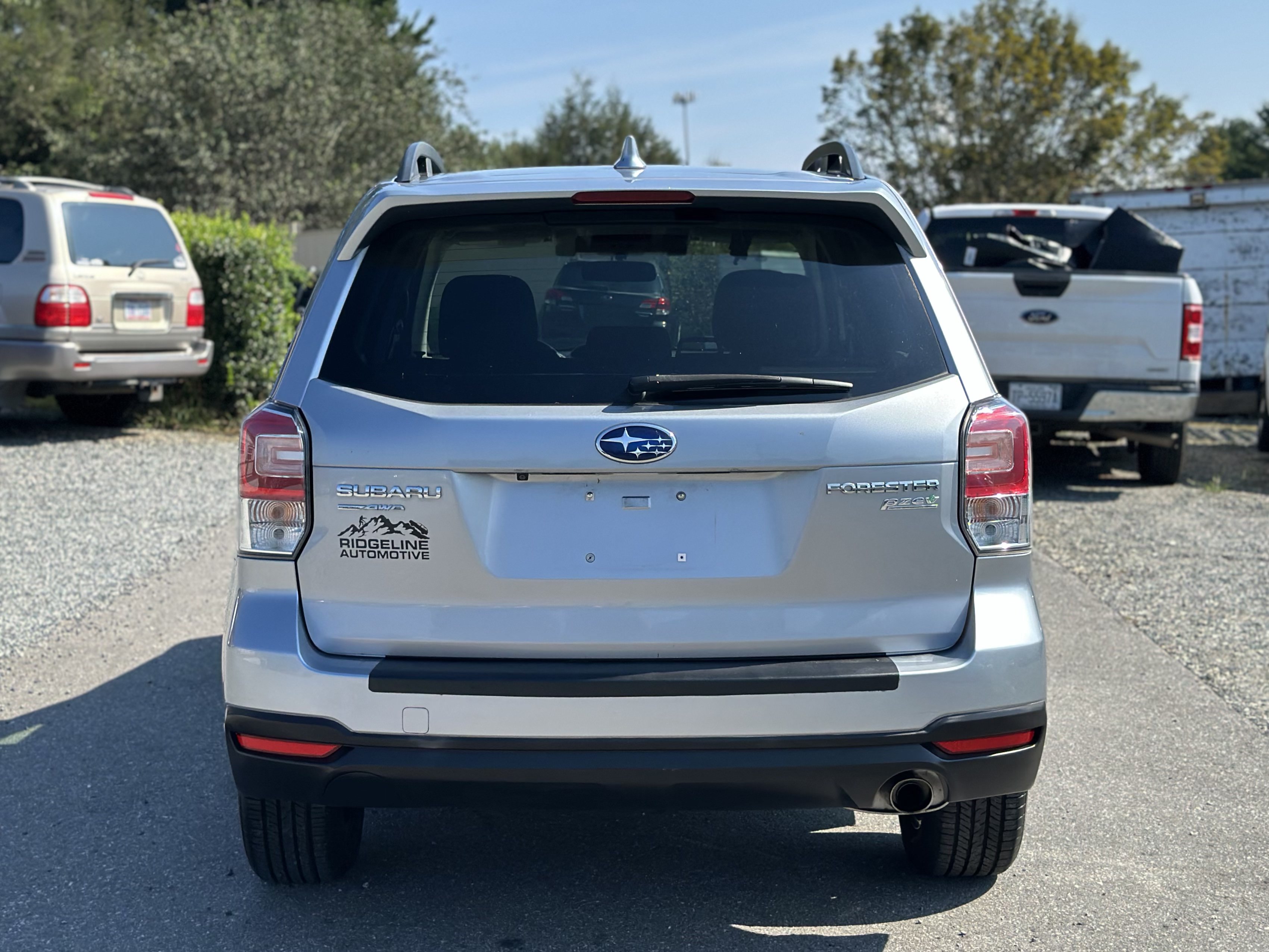 Used 2017 Subaru Forester 2.5i Premium AWD/4WD image 4