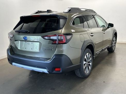 Certified 2025 Subaru Outback Touring XT image 31