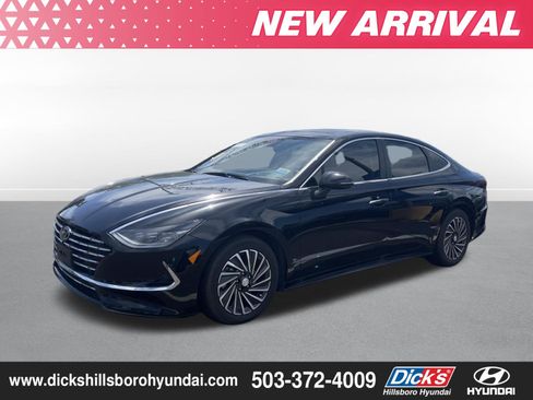 Certified 2023 Hyundai Sonata Limited FWD image 3