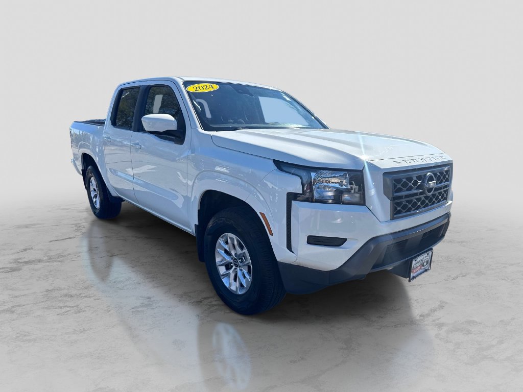 Certified 2024 Nissan Frontier SV w/ Technology Package AWD/4WD image 8