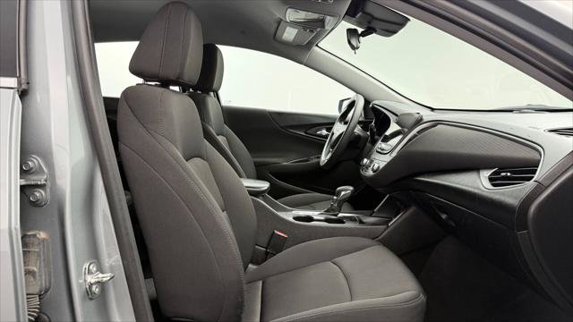 Used 2023 Chevrolet Malibu LT FWD image 21